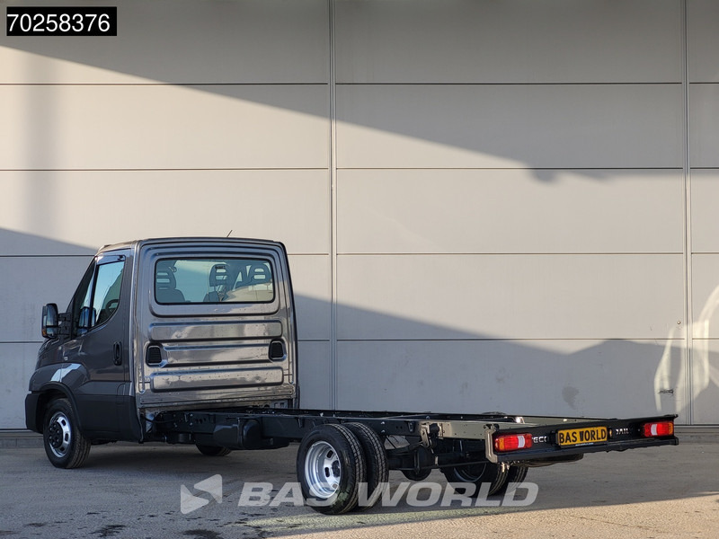 Iveco Daily 35C21 Automaat 410WB Chassis Cabine LED Navi ACC Fahrgestell Airco - Комбе: слика 2 Iveco Daily 35C21 Automaat 410WB Chassis Cabine LED Navi ACC Fahrgestell Airco - Комбе: слика 2
