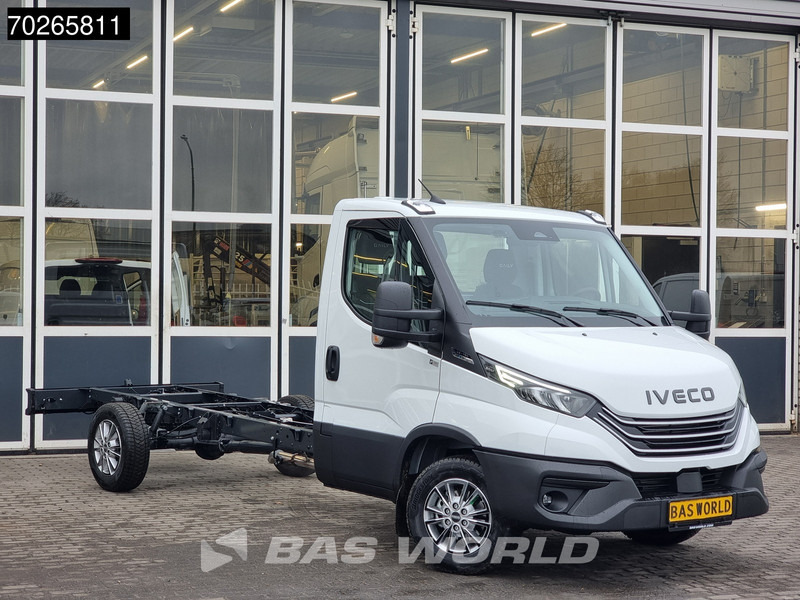 Iveco Daily 35S16 Automaat Chassis Cabine 410WB 2025 model LED CarPlay Camera Velgen Cruise Airco Fahrgestell Airco - Комбе: слика 5 Iveco Daily 35S16 Automaat Chassis Cabine 410WB 2025 model LED CarPlay Camera Velgen Cruise Airco Fahrgestell Airco - Комбе: слика 5