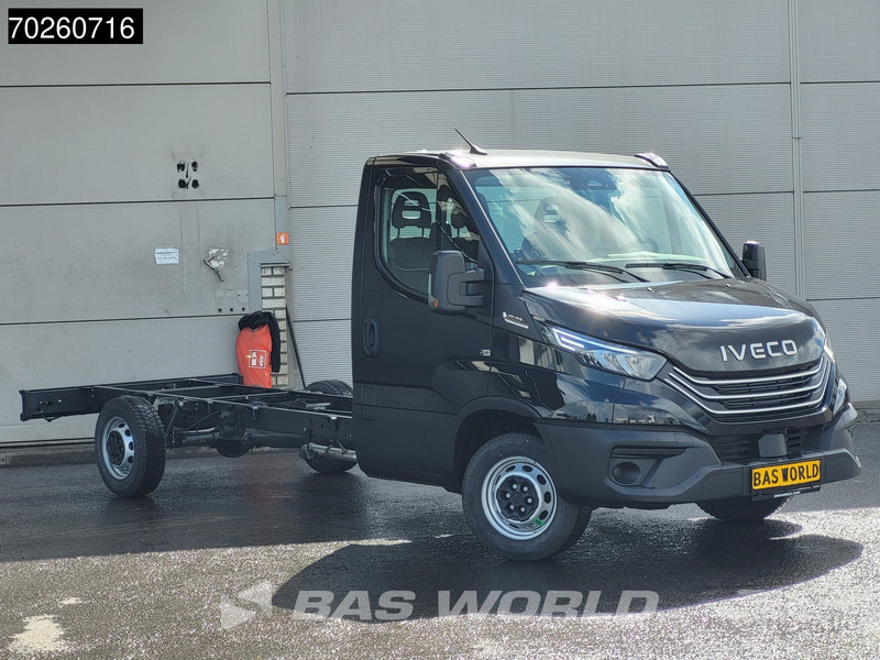Iveco Daily 35S21 Chassiscabine Automaat 410WB ACC LED Parkeersensoren Euro6 Fahrgestell Chassis Airco - Комбе: слика 2 Iveco Daily 35S21 Chassiscabine Automaat 410WB ACC LED Parkeersensoren Euro6 Fahrgestell Chassis Airco - Комбе: слика 2