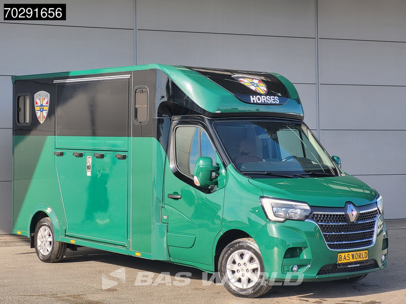 Renault Master 180PK Paardenwagen Hengstenuitvoering Automaat 180PK Trekhaak LED Airco Cruise Camera Euro6 Horsetruck Horse Airco Trekhaak Cruise con - Комбе: слика 5 Renault Master 180PK Paardenwagen Hengstenuitvoering Automaat 180PK Trekhaak LED Airco Cruise Camera Euro6 Horsetruck Horse Airco Trekhaak Cruise con - Комбе: слика 5