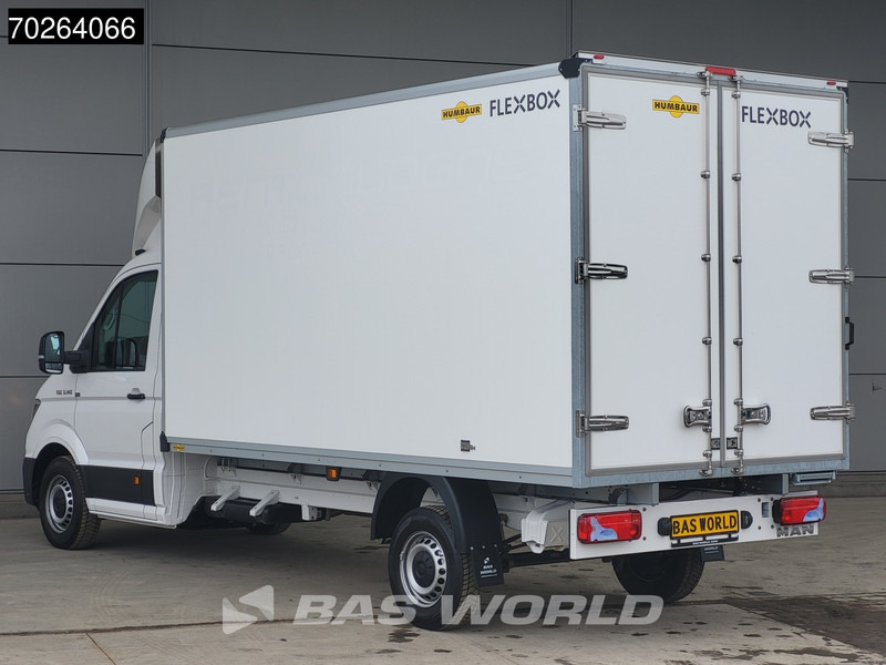 MAN TGE 3.140 Bakwagen met achterdeuren Nieuw!! Airco Meubelbak Koffer 17m3 Airco - Комбе фургон: слика 2 MAN TGE 3.140 Bakwagen met achterdeuren Nieuw!! Airco Meubelbak Koffer 17m3 Airco - Комбе фургон: слика 2