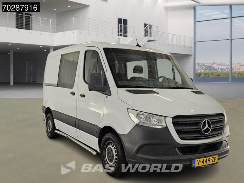 Mercedes-Benz Sprinter 211 CDI COMING SOON! Dubbel Cabine Automaat L1H1 Trekhaak Navi Airco Camera DC Doka Mixto 5m3 Airco Dubbel cabine Trekhaak - Мало комбе: слика 2 Mercedes-Benz Sprinter 211 CDI COMING SOON! Dubbel Cabine Automaat L1H1 Trekhaak Navi Airco Camera DC Doka Mixto 5m3 Airco Dubbel cabine Trekhaak - Мало комбе: слика 2