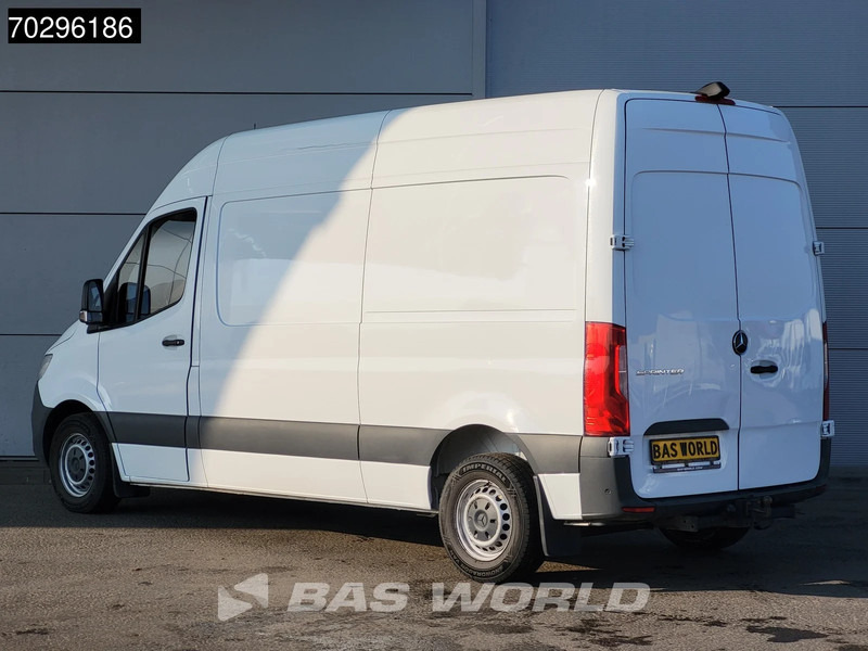Mercedes-Benz Sprinter 314 CDI Automaat L2H2 Trekhaak Airco Cruise Camera Parkeersensoren MBUX CarPlay Standkachel Euro6 L2 Airco Trekhaak - Товарно комбе: слика 2 Mercedes-Benz Sprinter 314 CDI Automaat L2H2 Trekhaak Airco Cruise Camera Parkeersensoren MBUX CarPlay Standkachel Euro6 L2 Airco Trekhaak - Товарно комбе: слика 2