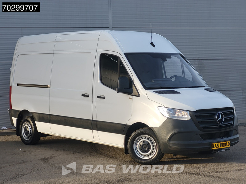 Mercedes-Benz Sprinter 315 CDI Automaat L2H2 Trekhaak ACC Airco Camera Parkeersensoren MBUX CarPlay Euro6 L2 Airco Trekhaak - Товарно комбе: слика 3 Mercedes-Benz Sprinter 315 CDI Automaat L2H2 Trekhaak ACC Airco Camera Parkeersensoren MBUX CarPlay Euro6 L2 Airco Trekhaak - Товарно комбе: слика 3