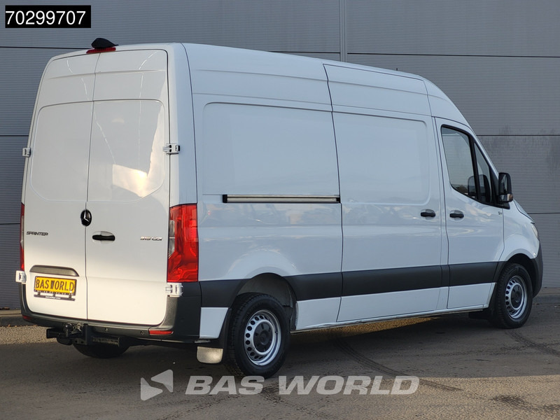 Mercedes-Benz Sprinter 315 CDI Automaat L2H2 Trekhaak ACC Airco Camera Parkeersensoren MBUX CarPlay Euro6 L2 Airco Trekhaak - Товарно комбе: слика 5 Mercedes-Benz Sprinter 315 CDI Automaat L2H2 Trekhaak ACC Airco Camera Parkeersensoren MBUX CarPlay Euro6 L2 Airco Trekhaak - Товарно комбе: слика 5