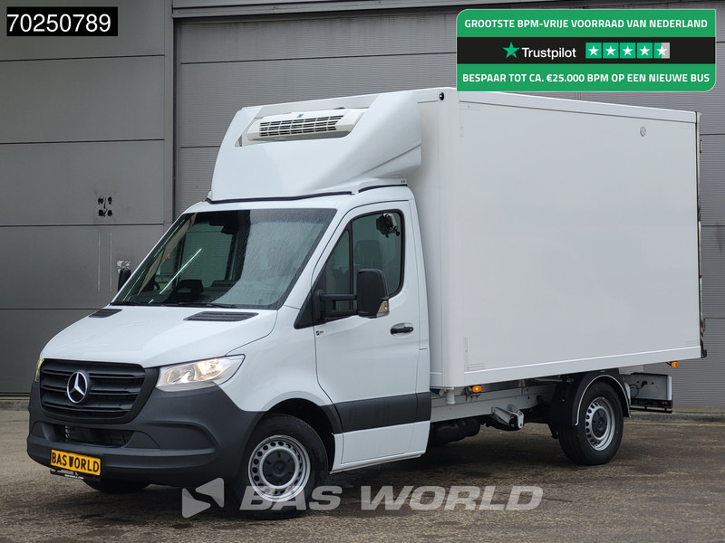 Mercedes-Benz Sprinter 315 CDI Koelwagen 2025model Thermo King V-300max 230V stekker Bakwagen Koel Kühlwagen 13m3 Airco Cruise control - Комбе ладилник: слика 1 Mercedes-Benz Sprinter 315 CDI Koelwagen 2025model Thermo King V-300max 230V stekker Bakwagen Koel Kühlwagen 13m3 Airco Cruise control - Комбе ладилник: слика 1