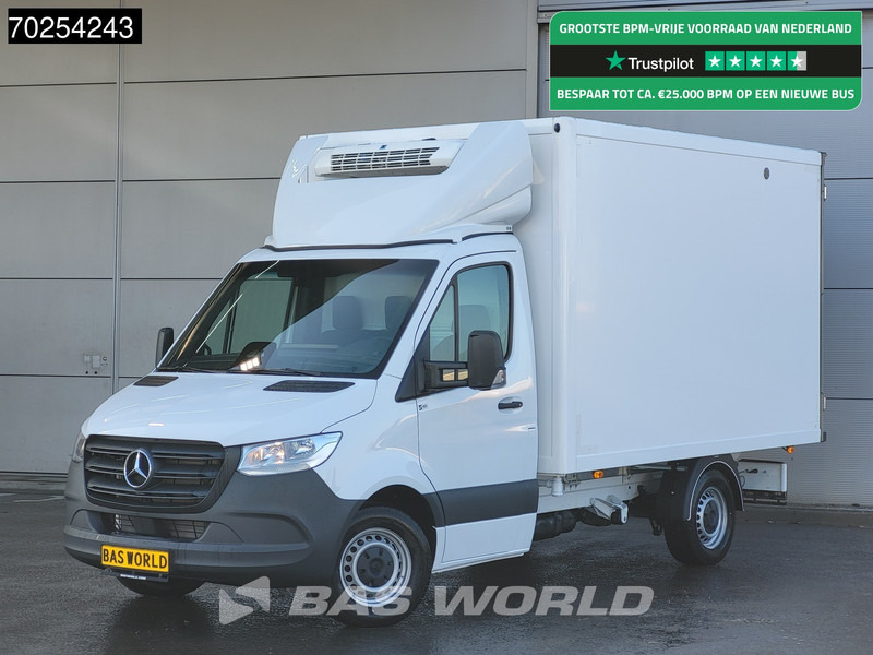 Mercedes-Benz Sprinter 315 CDI Koelwagen Thermo King V-300max 230V stekker Bakwagen Koel Kühlwagen 13m3 Airco Cruise control - Комбе ладилник: слика 1 Mercedes-Benz Sprinter 315 CDI Koelwagen Thermo King V-300max 230V stekker Bakwagen Koel Kühlwagen 13m3 Airco Cruise control - Комбе ладилник: слика 1