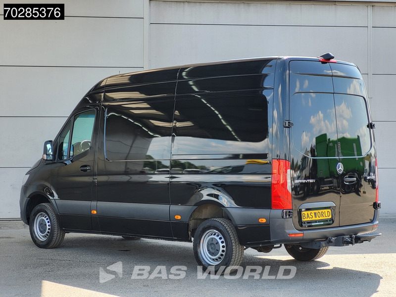 Mercedes-Benz Sprinter 317 CDI Automaat 3,5t Trekhaak L2H2 170PK Airco Camera MBUX Euro6 L2 12m3 Airco Trekhaak - Товарно комбе: слика 2 Mercedes-Benz Sprinter 317 CDI Automaat 3,5t Trekhaak L2H2 170PK Airco Camera MBUX Euro6 L2 12m3 Airco Trekhaak - Товарно комбе: слика 2