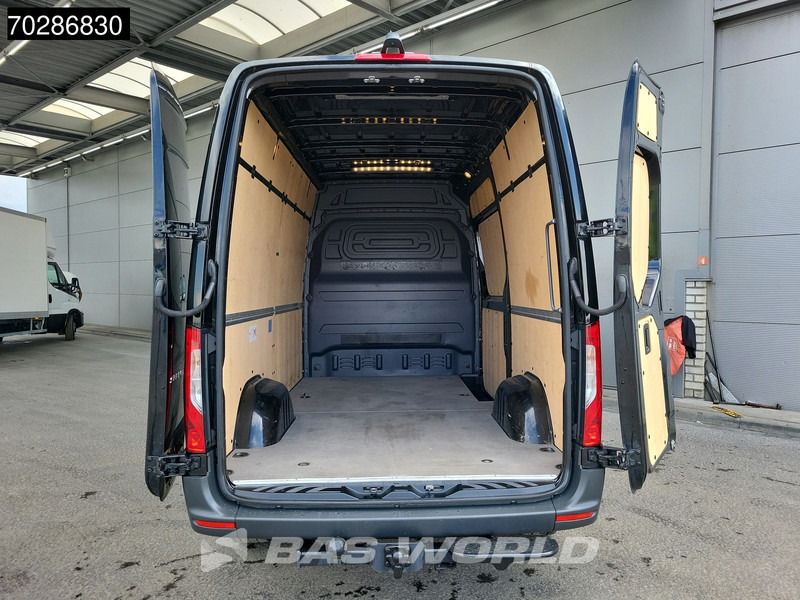 Mercedes-Benz Sprinter 317 CDI Automaat 3,5t Trekhaak L2H2 170PK Airco Camera MBUX Euro6 L2 12m3 Airco Trekhaak - Товарно комбе: слика 3 Mercedes-Benz Sprinter 317 CDI Automaat 3,5t Trekhaak L2H2 170PK Airco Camera MBUX Euro6 L2 12m3 Airco Trekhaak - Товарно комбе: слика 3