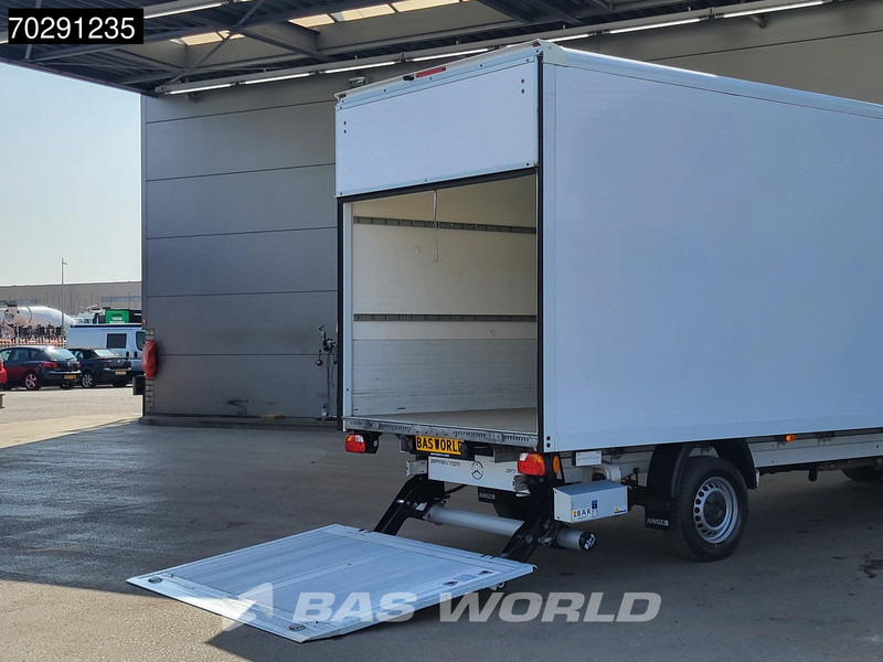 Mercedes-Benz Sprinter 317 CDI Automaat Bakwagen Laadklep Camera Airco Koffer Meubelbak 21m3 Airco - Комбе фургон: слика 5 Mercedes-Benz Sprinter 317 CDI Automaat Bakwagen Laadklep Camera Airco Koffer Meubelbak 21m3 Airco - Комбе фургон: слика 5