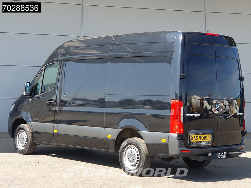 Mercedes-Benz Sprinter 317 CDI Automaat L2H2 3500KG Trekhaak Airco Camera MBUX CarPlay Euro6 L2 12m3 Airco Trekhaak - Товарно комбе: слика 2 Mercedes-Benz Sprinter 317 CDI Automaat L2H2 3500KG Trekhaak Airco Camera MBUX CarPlay Euro6 L2 12m3 Airco Trekhaak - Товарно комбе: слика 2
