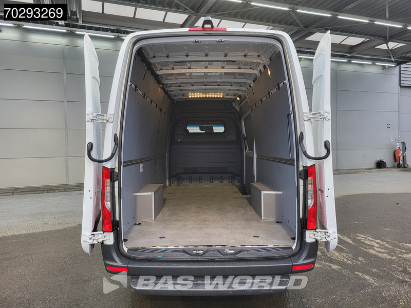 Mercedes-Benz Sprinter 317 CDI Automaat L3H2 170PK Airco Cruise Camera Parkeersensoren MBUX CarPlay Euro6 L3 15m3 Airco - Товарно комбе: слика 3 Mercedes-Benz Sprinter 317 CDI Automaat L3H2 170PK Airco Cruise Camera Parkeersensoren MBUX CarPlay Euro6 L3 15m3 Airco - Товарно комбе: слика 3