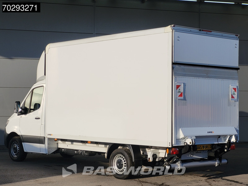 Mercedes-Benz Sprinter 317 CDI Laadklep Automaat 170PK Bakwagen Airco Camera Euro6 Meubelbak Koffer 21m3 Airco - Комбе фургон: слика 2 Mercedes-Benz Sprinter 317 CDI Laadklep Automaat 170PK Bakwagen Airco Camera Euro6 Meubelbak Koffer 21m3 Airco - Комбе фургон: слика 2