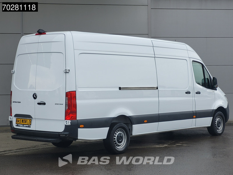 Mercedes-Benz Sprinter 319 CDI Automaat 190PK L3H2 Maxi Airco Cruise Camera MBUX CarPlay 14m3 Airco Cruise control - Товарно комбе: слика 2 Mercedes-Benz Sprinter 319 CDI Automaat 190PK L3H2 Maxi Airco Cruise Camera MBUX CarPlay 14m3 Airco Cruise control - Товарно комбе: слика 2