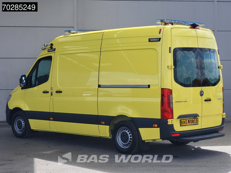 Mercedes-Benz Sprinter 319 CDI Automaat Nieuw! Complete Ambulance Ziekenwagen Rettungswagen Krankenwagen 11m3 Airco Cruise control - Амбулантно возило: слика 2 Mercedes-Benz Sprinter 319 CDI Automaat Nieuw! Complete Ambulance Ziekenwagen Rettungswagen Krankenwagen 11m3 Airco Cruise control - Амбулантно возило: слика 2