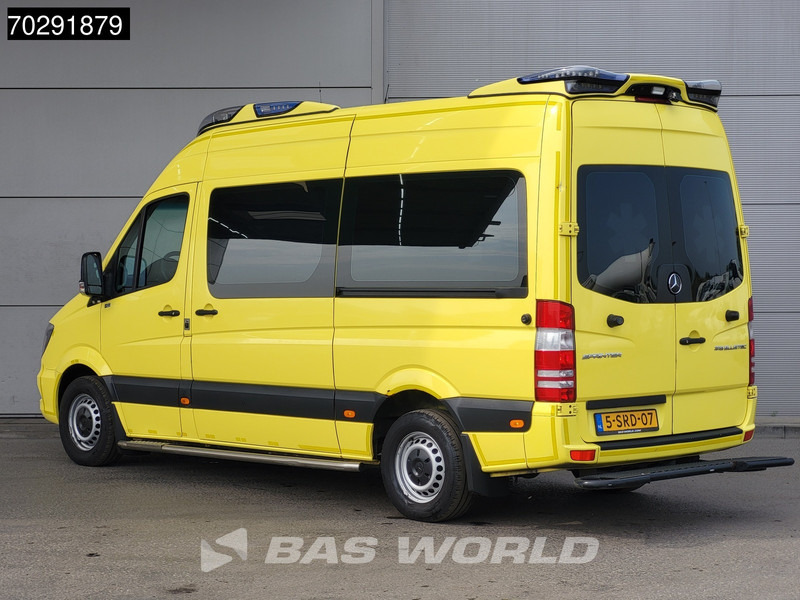 Mercedes-Benz Sprinter 319 CDI Marge! 3.0L V6 Automaat 2x Schuifdeur Airco Cruise Euro6 Krankenwagen Rettungswagen 8m3 Airco Cruise control - Амбулантно возило: слика 2 Mercedes-Benz Sprinter 319 CDI Marge! 3.0L V6 Automaat 2x Schuifdeur Airco Cruise Euro6 Krankenwagen Rettungswagen 8m3 Airco Cruise control - Амбулантно возило: слика 2