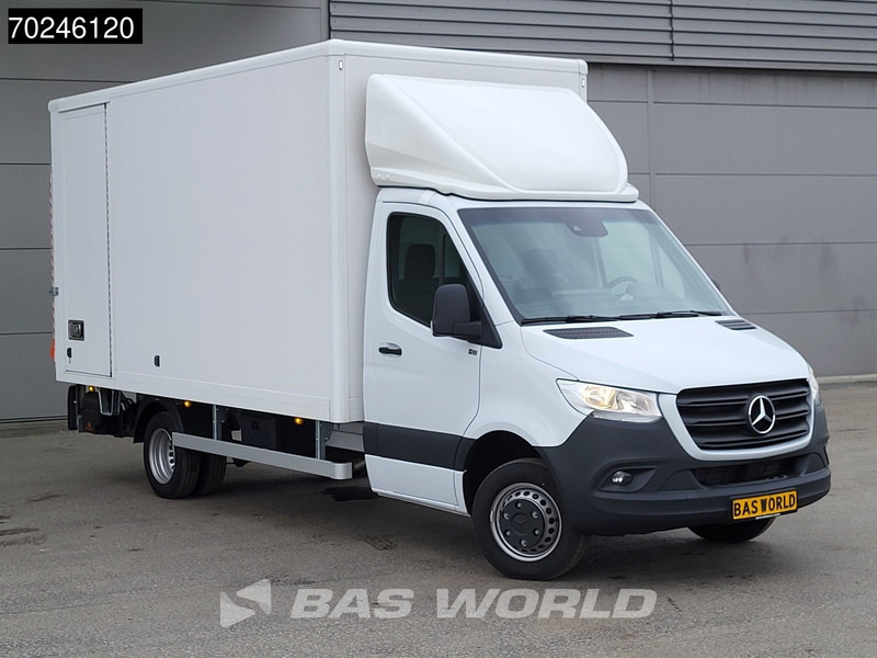 Mercedes-Benz Sprinter 515 CDI Automaat 1000kg Laadklep Dubbellucht Bakwagen MBUX Airco Cruise MBUX Koffer Meubelbak 21m3 Airco Cruise control - Комбе фургон: слика 2 Mercedes-Benz Sprinter 515 CDI Automaat 1000kg Laadklep Dubbellucht Bakwagen MBUX Airco Cruise MBUX Koffer Meubelbak 21m3 Airco Cruise control - Комбе фургон: слика 2