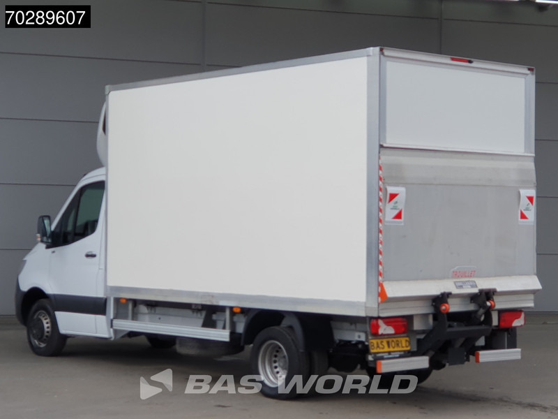 Mercedes-Benz Sprinter 515 CDI Laadklep Automaat Dubbellucht Bakwagen 150PK Airco Cruise Euro6 Meubelbak Koffer 20m3 Airco Cruise control - Комбе фургон: слика 2 Mercedes-Benz Sprinter 515 CDI Laadklep Automaat Dubbellucht Bakwagen 150PK Airco Cruise Euro6 Meubelbak Koffer 20m3 Airco Cruise control - Комбе фургон: слика 2