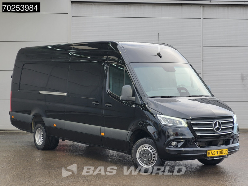 Mercedes-Benz Sprinter 519 CDI Automaat Dubbellucht L4H2 XXL 3500kg trekhaak ACC LED Camera Navi 16m3 Airco Trekhaak - Товарно комбе: слика 3 Mercedes-Benz Sprinter 519 CDI Automaat Dubbellucht L4H2 XXL 3500kg trekhaak ACC LED Camera Navi 16m3 Airco Trekhaak - Товарно комбе: слика 3