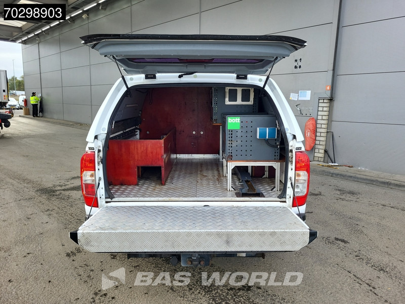 Пикап Nissan Navara 160PK Trekhaak Navi Airco Cruise Camera Parkeersensoren Standkachel Werkplaatsinrichting Euro6 Airco Trekhaak Cruise control: слика 7 Пикап Nissan Navara 160PK Trekhaak Navi Airco Cruise Camera Parkeersensoren Standkachel Werkplaatsinrichting Euro6 Airco Trekhaak Cruise control: слика 7