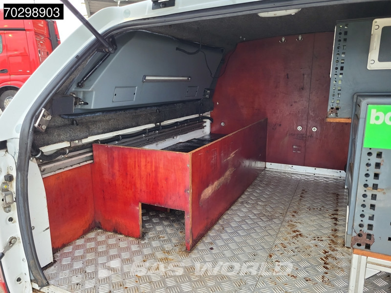 Пикап Nissan Navara 160PK Trekhaak Navi Airco Cruise Camera Parkeersensoren Standkachel Werkplaatsinrichting Euro6 Airco Trekhaak Cruise control: слика 8 Пикап Nissan Navara 160PK Trekhaak Navi Airco Cruise Camera Parkeersensoren Standkachel Werkplaatsinrichting Euro6 Airco Trekhaak Cruise control: слика 8