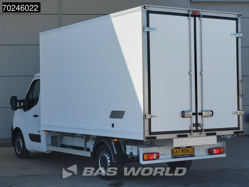 Renault Master 165PK Koelwagen Thermo King -15 Vriezer V-200 MAX 230V stekker Koel Koeler Vries Kühlwagen Bakwagen Kühlkoffer 17m3 Airco Cruise contr - Комбе ладилник: слика 2 Renault Master 165PK Koelwagen Thermo King -15 Vriezer V-200 MAX 230V stekker Koel Koeler Vries Kühlwagen Bakwagen Kühlkoffer 17m3 Airco Cruise contr - Комбе ладилник: слика 2