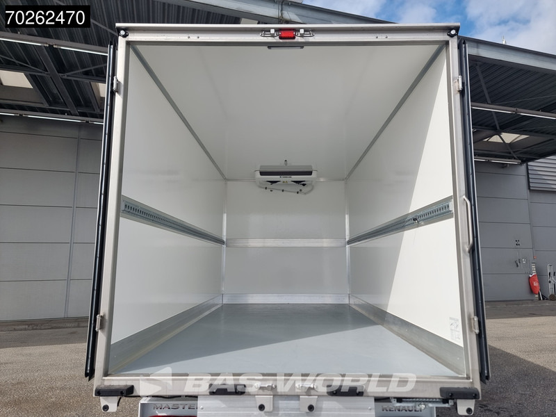 Renault Master 170pk Koelwagen 2025model BPM vrij! Thermo King C-250 LED Airco Cruise Carplay Koeler Koel Kühlwagen Kühlkoffer 17m3 Airco Cruise cont - Комбе ладилник: слика 3 Renault Master 170pk Koelwagen 2025model BPM vrij! Thermo King C-250 LED Airco Cruise Carplay Koeler Koel Kühlwagen Kühlkoffer 17m3 Airco Cruise cont - Комбе ладилник: слика 3