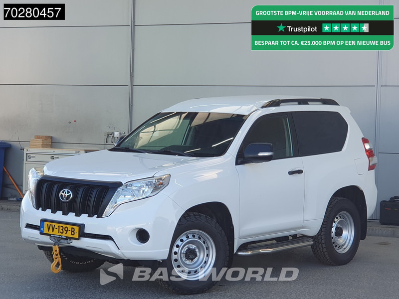 Toyota Land Cruiser 2.8 D-4D 177 PK Euro6 3DRS VAN 3.5t trekhaak Warn Lier Airco PDC 2m3 Airco Trekhaak - Мало комбе: слика 1 Toyota Land Cruiser 2.8 D-4D 177 PK Euro6 3DRS VAN 3.5t trekhaak Warn Lier Airco PDC 2m3 Airco Trekhaak - Мало комбе: слика 1