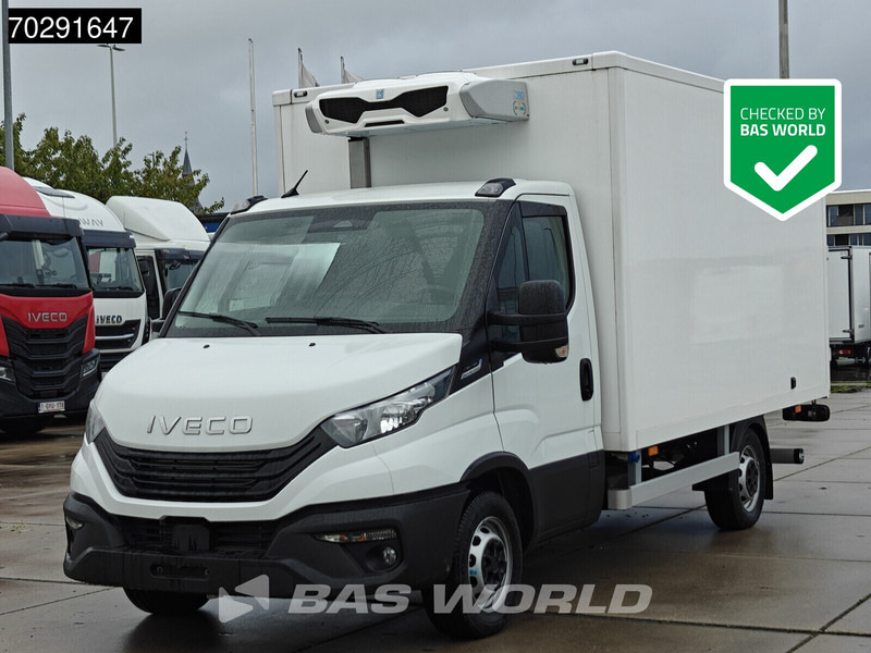 Iveco Daily 35S18 3.0L Automaat Laadklep Koelwagen Zanotti Z380 230v Stekker ACC Navi Airco Camera Euro6 Bakwagen Gekoeld Koel Koeler Kühl K - Комбе ладилник: слика 1 Iveco Daily 35S18 3.0L Automaat Laadklep Koelwagen Zanotti Z380 230v Stekker ACC Navi Airco Camera Euro6 Bakwagen Gekoeld Koel Koeler Kühl K - Комбе ладилник: слика 1
