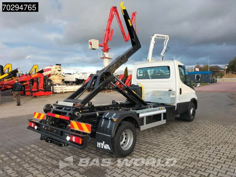 Iveco Daily 70C18 5 Tonnes Hooklift Euro 6 A/C - Комби кипер: слика 5 Iveco Daily 70C18 5 Tonnes Hooklift Euro 6 A/C - Комби кипер: слика 5