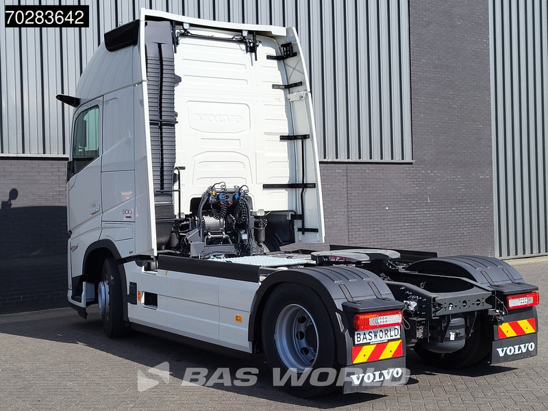 Volvo FH 500 4X2 NEW! Aero XL TC Retarder I-Parkcool 2x Tanks ACC - Камион влекач: слика 2 Volvo FH 500 4X2 NEW! Aero XL TC Retarder I-Parkcool 2x Tanks ACC - Камион влекач: слика 2