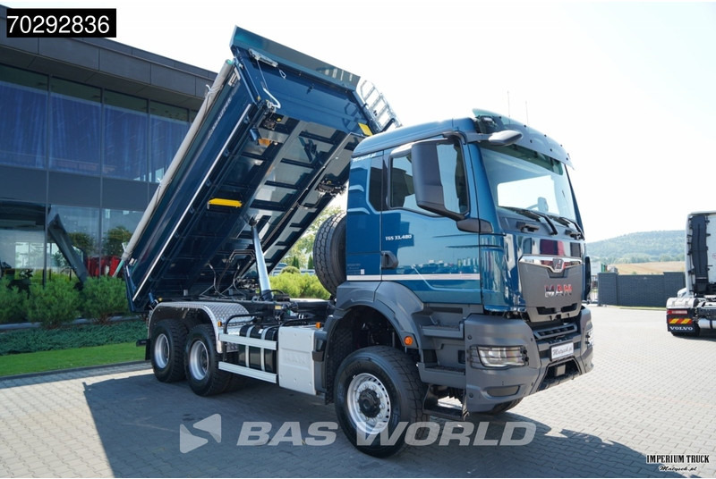 MAN TGS 33.480 TGS 6X6 11m3 KH-3-Way Kipper 6x6 Steel Suspension Automatic Big-Axle Euro 6 - Кипер: слика 5 MAN TGS 33.480 TGS 6X6 11m3 KH-3-Way Kipper 6x6 Steel Suspension Automatic Big-Axle Euro 6 - Кипер: слика 5
