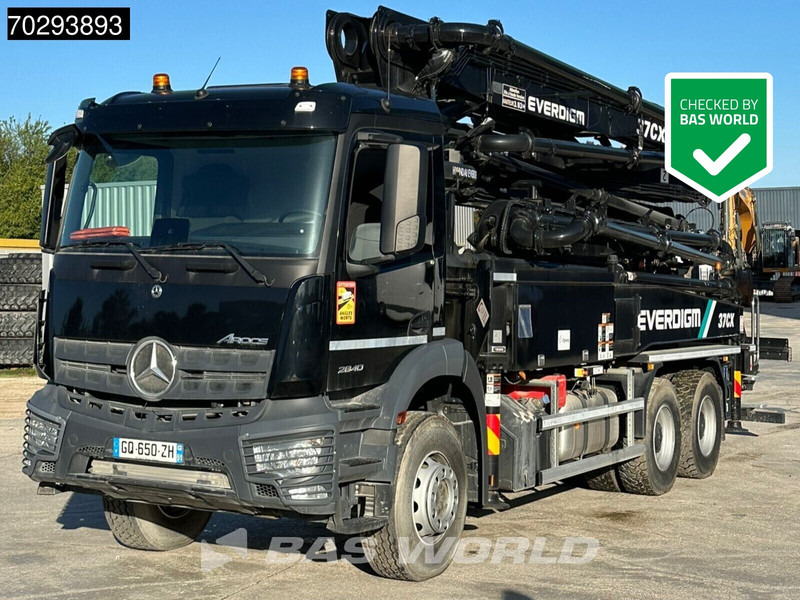 Mercedes-Benz Arocs 2840 Arocs 6X4 Unused! Everdigm 37CX-5 concrete pump Steel Suspension Automatic Euro 6 - Камион со бетонска пумпа: слика 1 Mercedes-Benz Arocs 2840 Arocs 6X4 Unused! Everdigm 37CX-5 concrete pump Steel Suspension Automatic Euro 6 - Камион со бетонска пумпа: слика 1