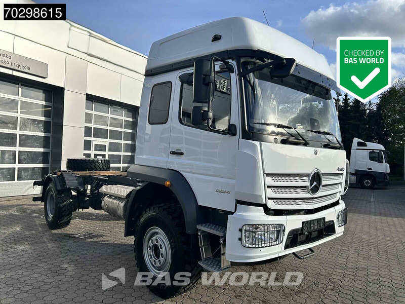 Mercedes-Benz Atego 1324 Atego 4X4 NEW 13.5tons 4x4 chassis Steelsuspension Automatic Euro 6 - Камион со кабинска шасија: слика 1 Mercedes-Benz Atego 1324 Atego 4X4 NEW 13.5tons 4x4 chassis Steelsuspension Automatic Euro 6 - Камион со кабинска шасија: слика 1