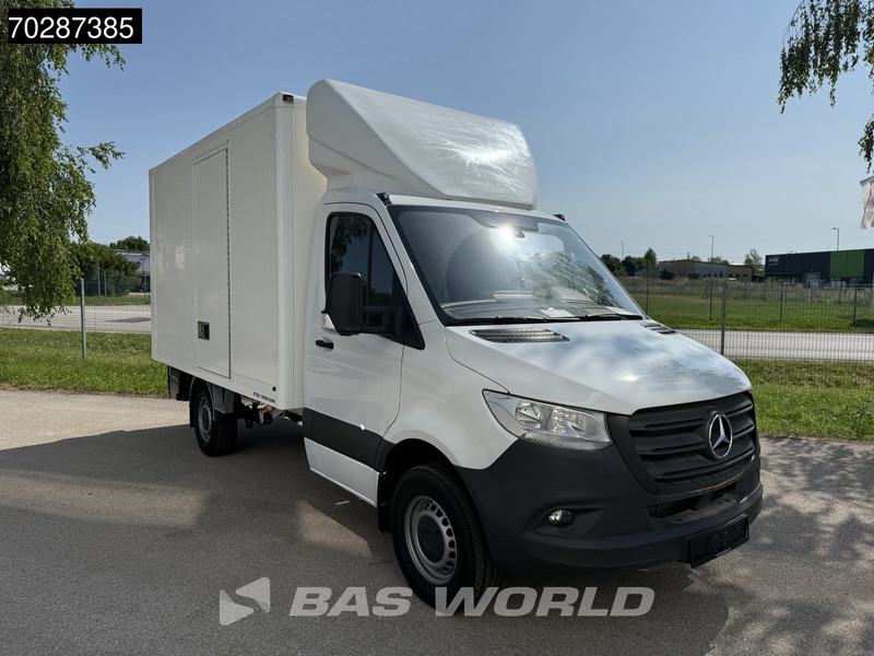 Mercedes-Benz Sprinter 317 CDI Laadklep Zijdeur Bakwagen Airco Cruise MBUX CarPlay D'Hollandia Euro6 Meubelbak Koffer 15m3 A/C Cruise control - Комбе фургон: слика 3 Mercedes-Benz Sprinter 317 CDI Laadklep Zijdeur Bakwagen Airco Cruise MBUX CarPlay D'Hollandia Euro6 Meubelbak Koffer 15m3 A/C Cruise control - Комбе фургон: слика 3