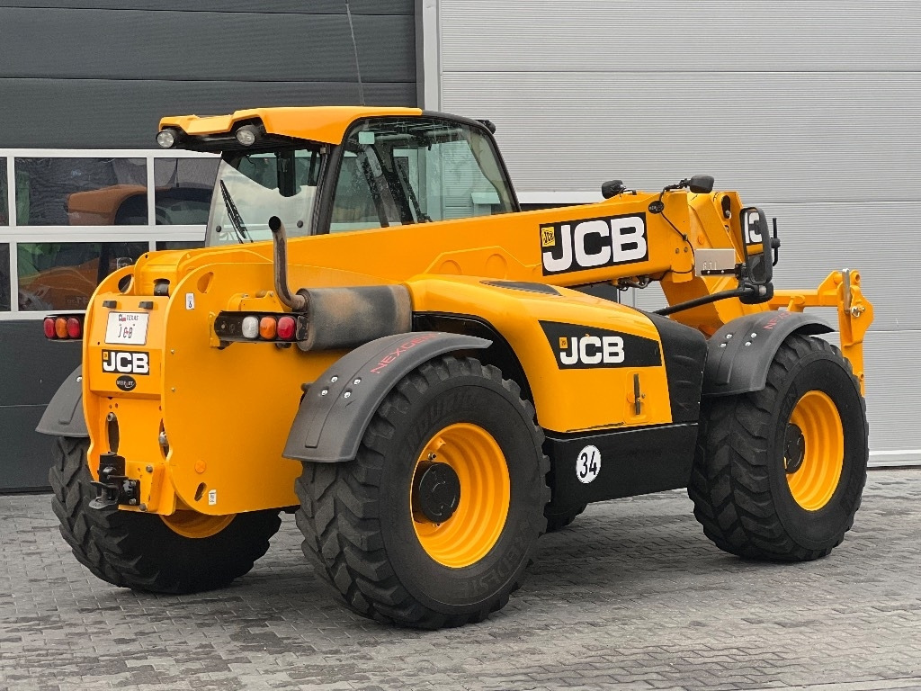 JCB 541-70 Agri Plus - Телескопски ракувач: слика 5 JCB 541-70 Agri Plus - Телескопски ракувач: слика 5