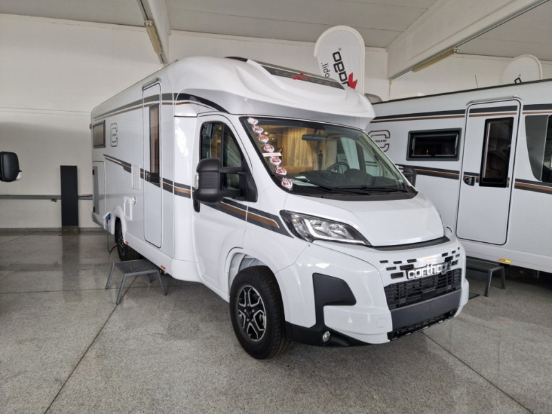 Нов Интегриран кампер Carthago C1-Tourer T 145 RB-LE lightweight 3.5t: слика 1