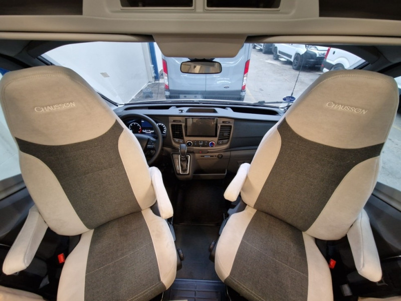 Chausson 788 Titanium Ultimate Ford M24 - Полуинтегриран кампер: слика 5 Chausson 788 Titanium Ultimate Ford M24 - Полуинтегриран кампер: слика 5