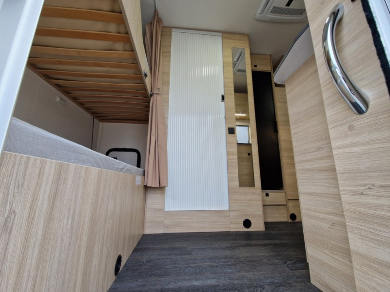 Chausson C656 First Line - Алковен кампер: слика 5 Chausson C656 First Line - Алковен кампер: слика 5