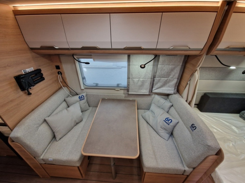 Knaus Sudwind 500 QDK 60° Years - Камп приколка: слика 5 Knaus Sudwind 500 QDK 60° Years - Камп приколка: слика 5