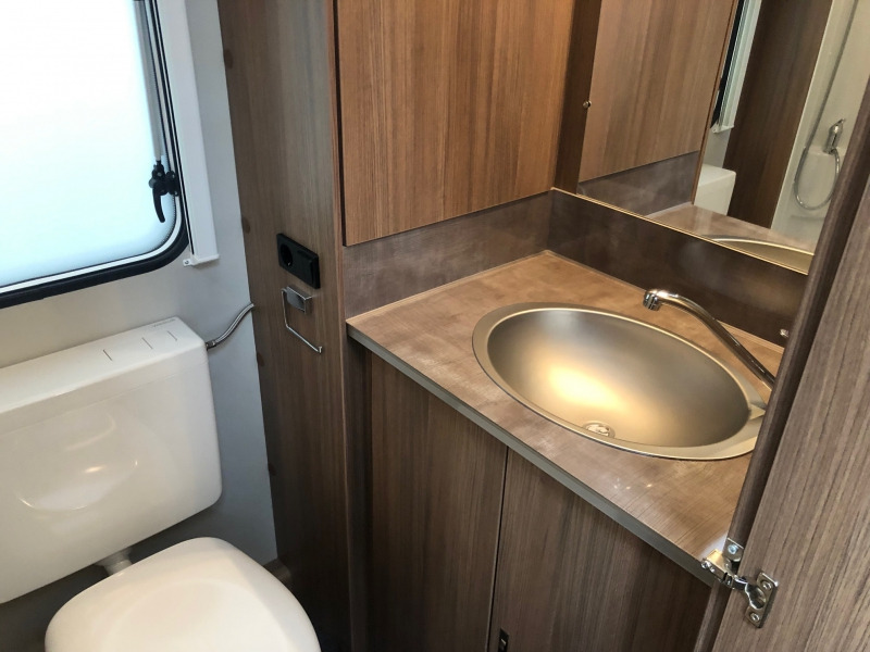 Нов Камп приколка Rossini Camp: слика 8