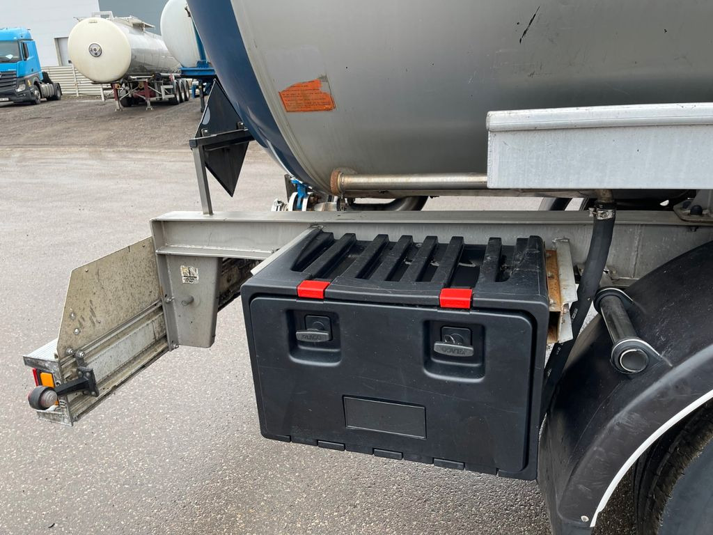 Magyar ADR 7 units - Полуприколка цистерна: слика 5 Magyar ADR 7 units - Полуприколка цистерна: слика 5