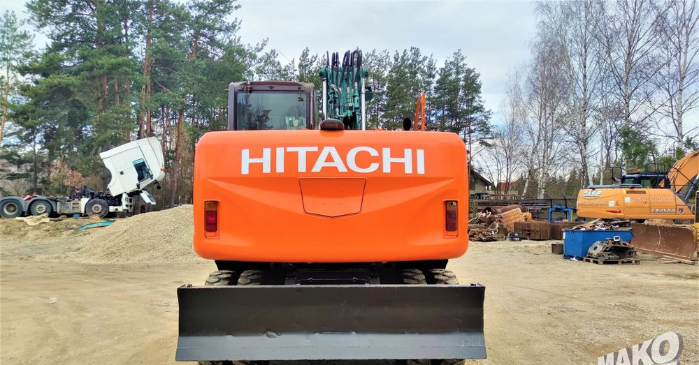 Hitachi ZX140W-3 - Багер на тркала: слика 3 Hitachi ZX140W-3 - Багер на тркала: слика 3