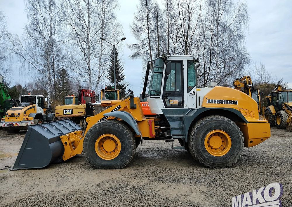Liebherr L534 - Натоварувач на тркала: слика 2 Liebherr L534 - Натоварувач на тркала: слика 2