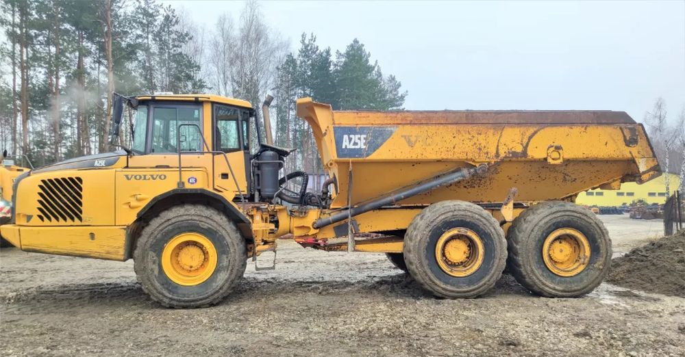 Volvo A25E - Истоварувач: слика 2 Volvo A25E - Истоварувач: слика 2