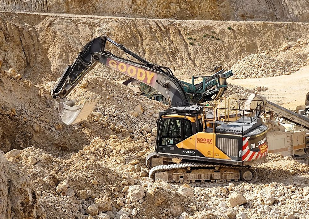 Volvo EC 250 EL - Багер гасеничар: слика 1 Volvo EC 250 EL - Багер гасеничар: слика 1