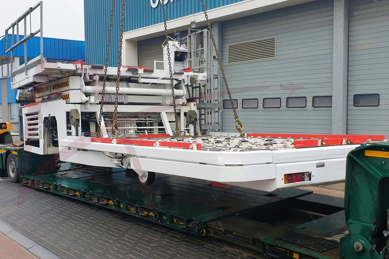 AIR MARREL LAM7000 DP/MDL8 - Натоварувач на контејнери и палети: слика 3 AIR MARREL LAM7000 DP/MDL8 - Натоварувач на контејнери и палети: слика 3