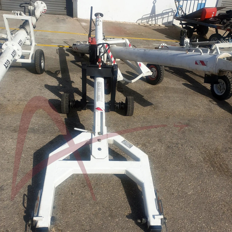 LFT E14-3750 - Аеродромска опрема: слика 1 LFT E14-3750 - Аеродромска опрема: слика 1