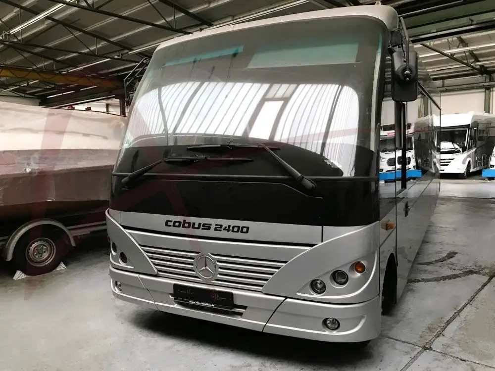CONTRAC COBUS 2400 - Аеродромски автобус: слика 1 CONTRAC COBUS 2400 - Аеродромски автобус: слика 1