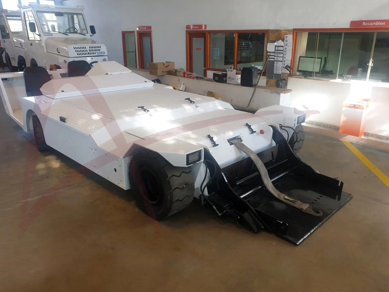 LEKTRO AP8950SD - Возило за push back: слика 2 LEKTRO AP8950SD - Возило за push back: слика 2